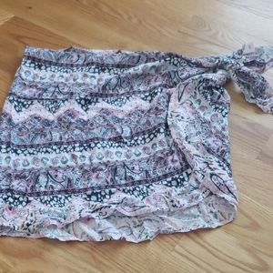 Swimsuit skirt wrap